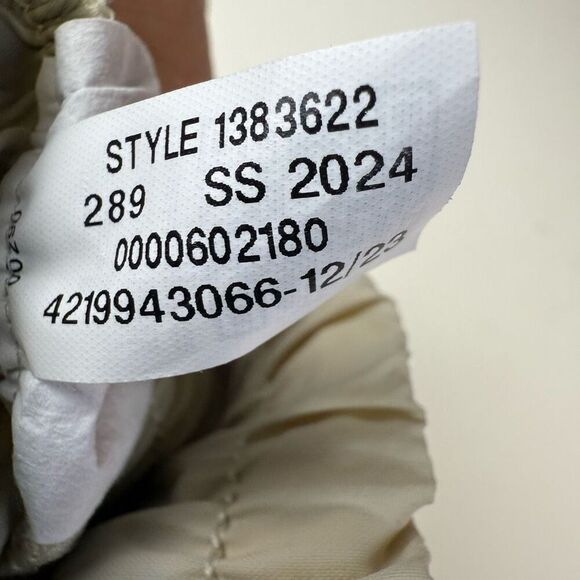 Under Armour Women's size XS White High Waisted Athletic Mini Shorts Running - Picture 9 of 10